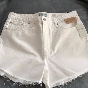 New!! Lucky Pins Short.